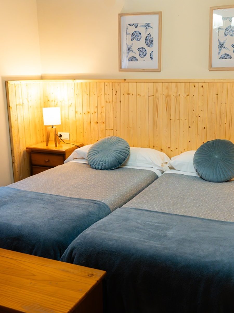 room-quebrantos-las-mimosas-del-nalon-1200 room-quebrantos-las-mimosas-del-nalon-1200